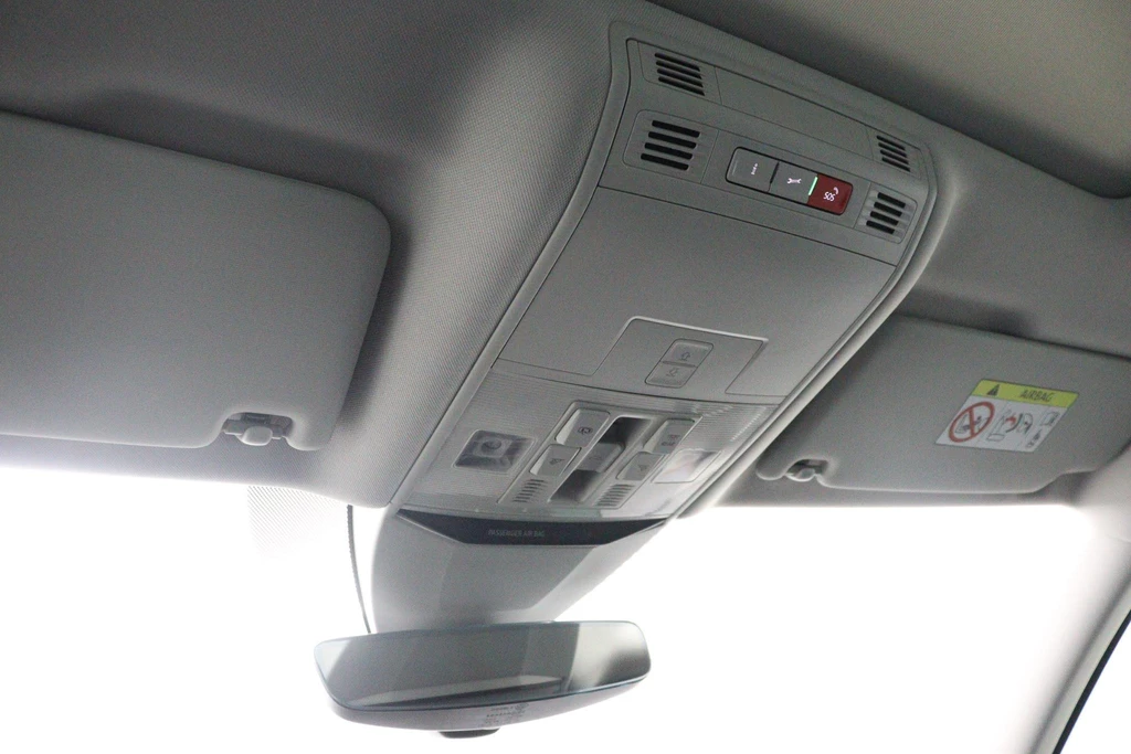 Volkswagen Passat – foto 27