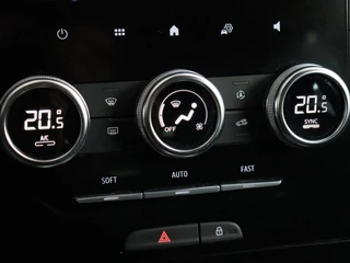 Renault Mégane Estate – thumbnail 16
