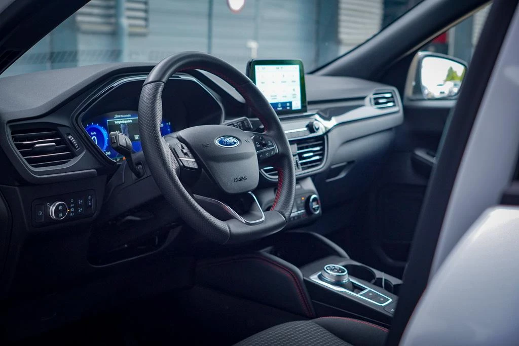 Ford Kuga – foto 11