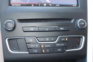 Ford Mondeo – thumbnail 24