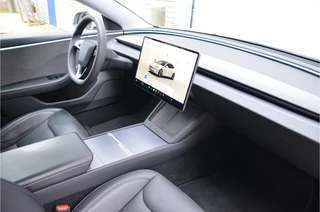 Tesla Model 3 – thumbnail 11