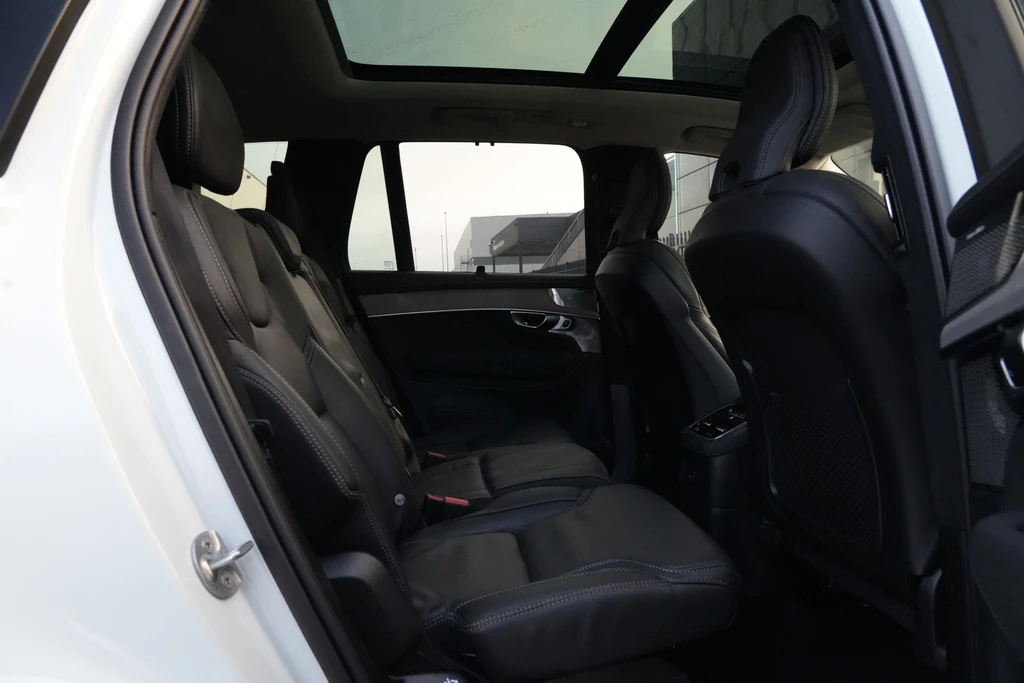 Volvo XC90 – foto 30