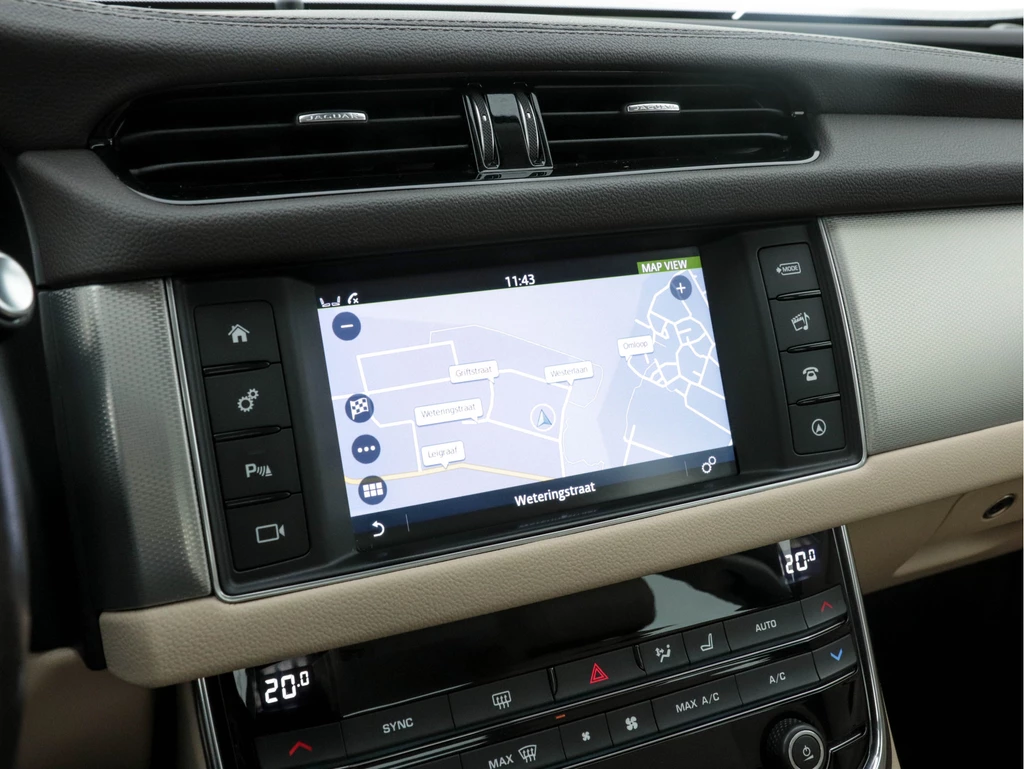 Jaguar XF – foto 14