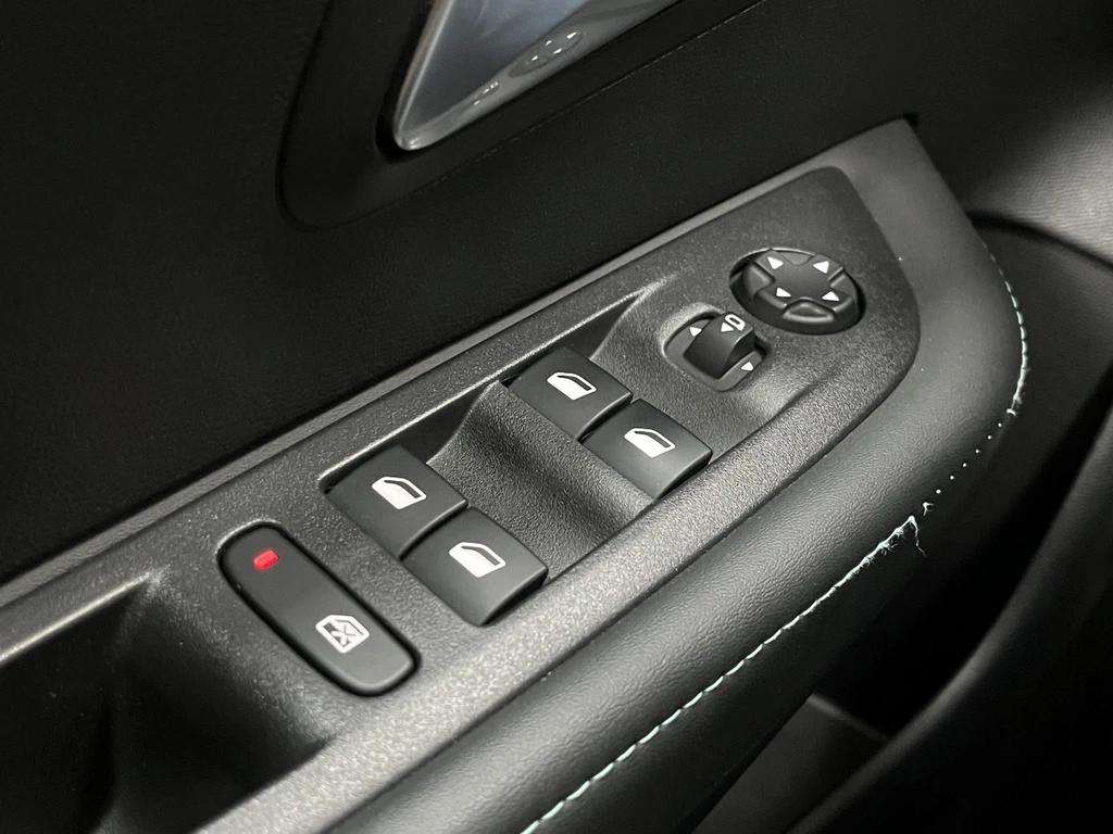 Peugeot 208 – foto 36