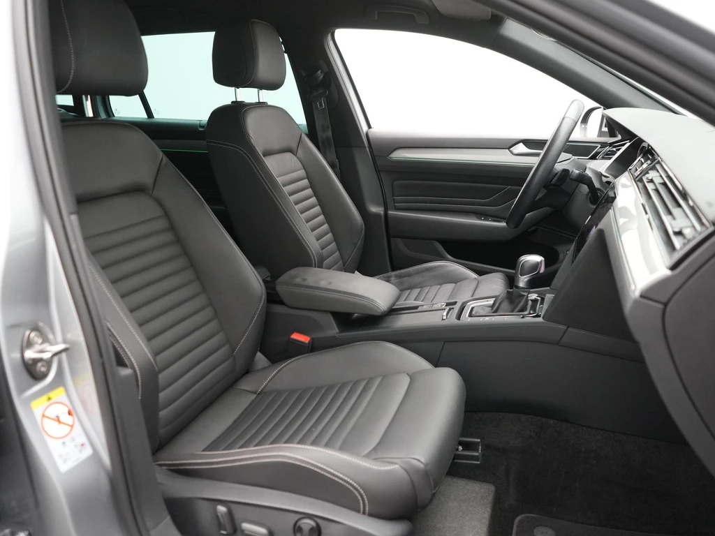 Volkswagen Passat – foto 49