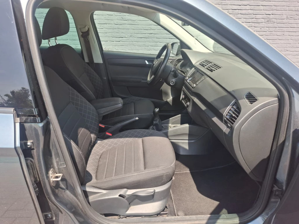 Škoda Fabia – foto 7