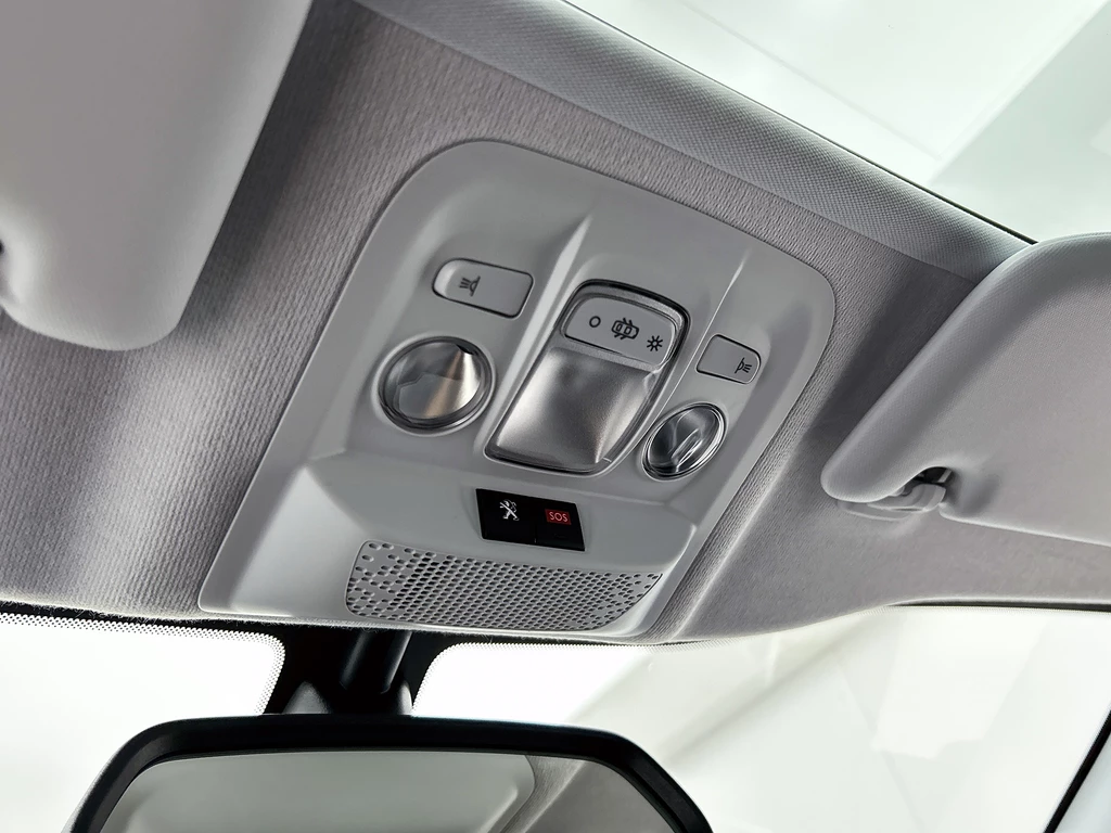Peugeot 208 – foto 18