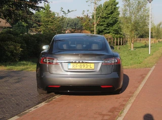 Tesla Model S – thumbnail 5