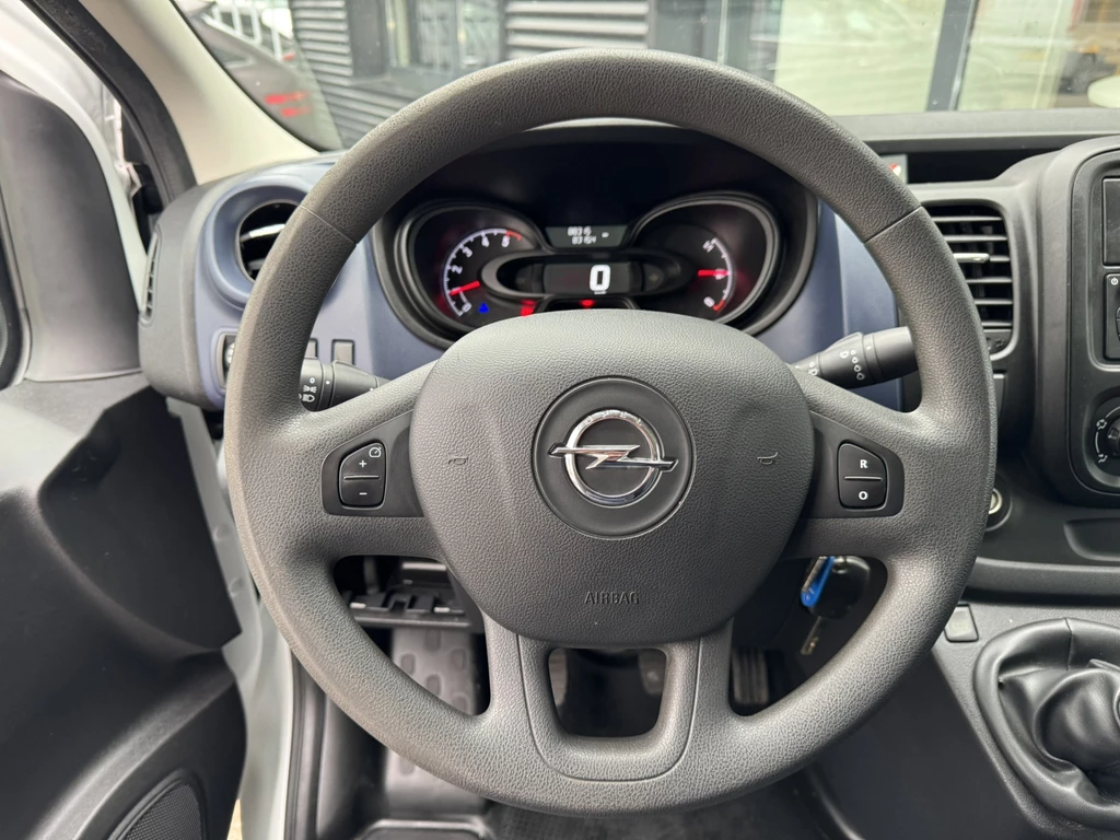 Opel Vivaro – foto 12