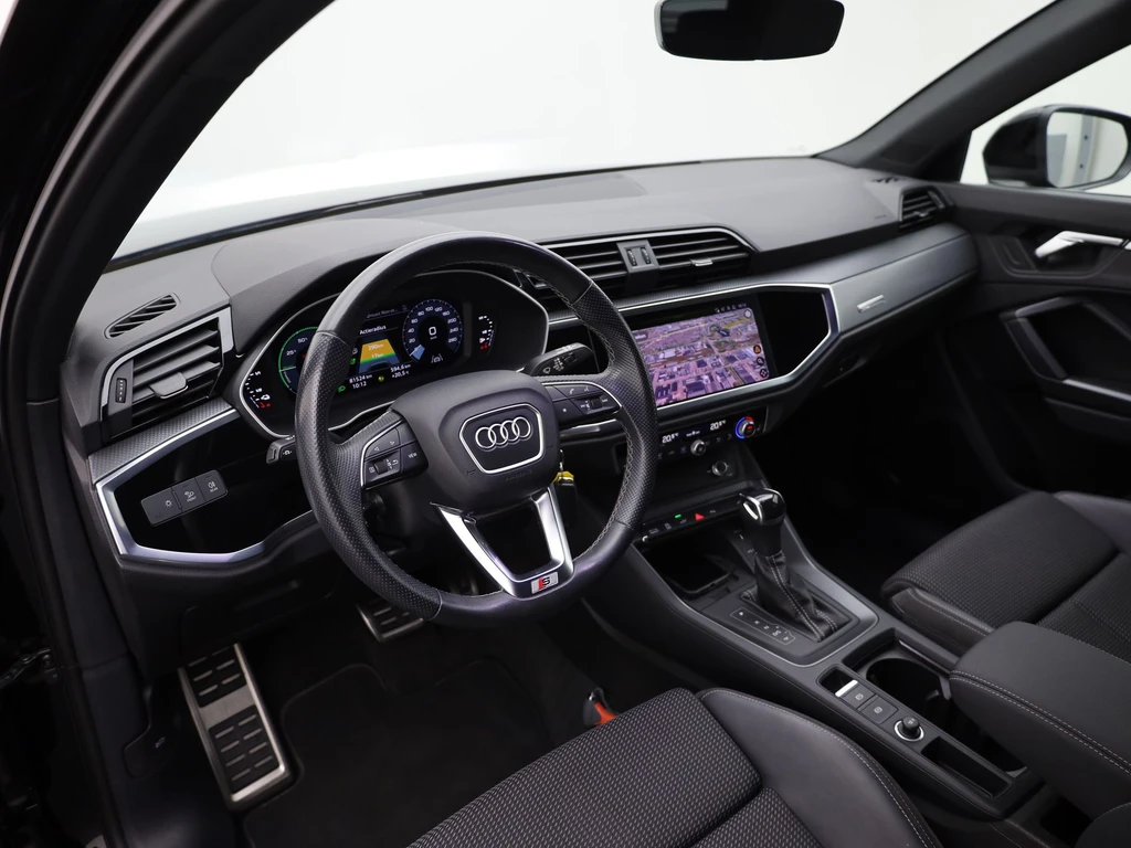 Audi Q3 – foto 17