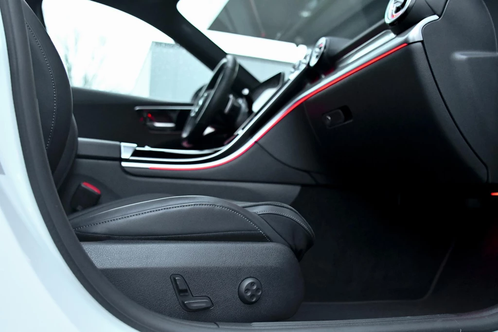 Mercedes-Benz C-Klasse – foto 26