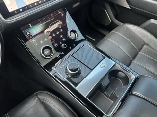 Land Rover Range Rover Velar – thumbnail 25