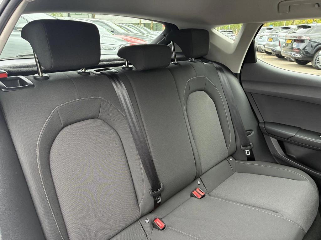 SEAT Leon – foto 16