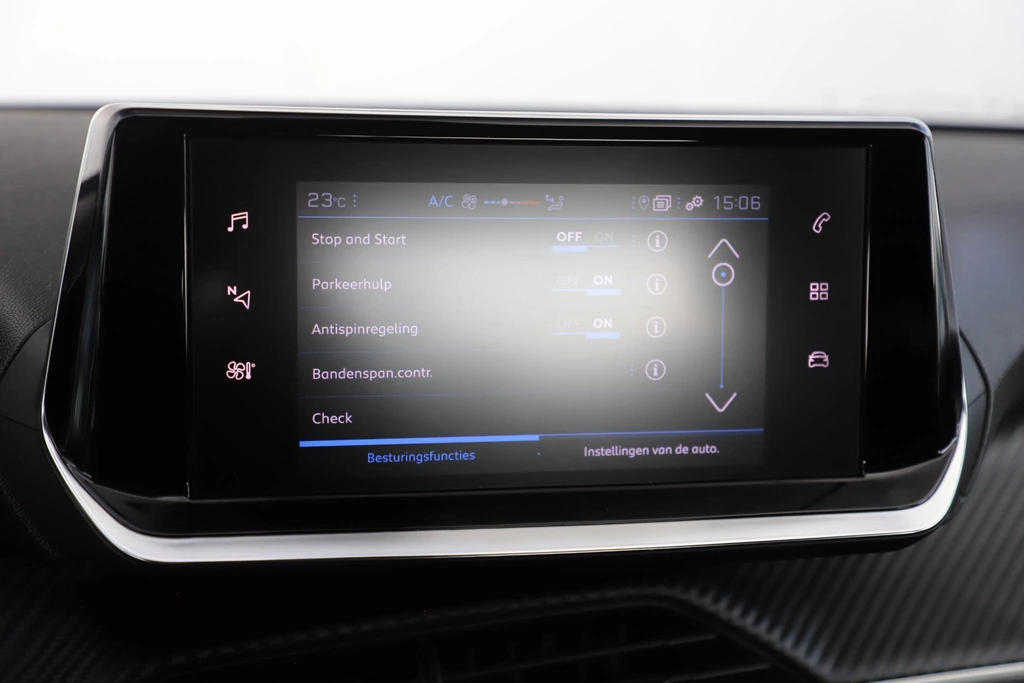 Peugeot 208 – foto 18