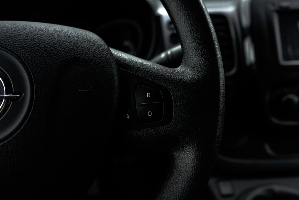 Opel Vivaro – foto 17