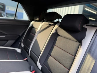 Volkswagen T-Roc – thumbnail 29