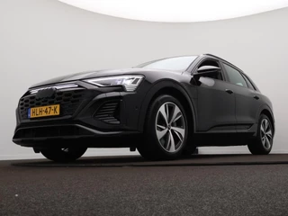 Audi Q8 e-tron – thumbnail 2