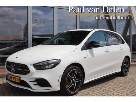 Mercedes-Benz B-Klasse B250e 218PK AUTOMAAT AMG NIGHT Navi | Sfeerverl. | Stoelverw. | Widescreen | Clima | Cruise | 18 Inch Lm |