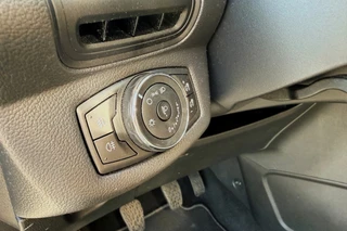 Ford B-MAX – thumbnail 11