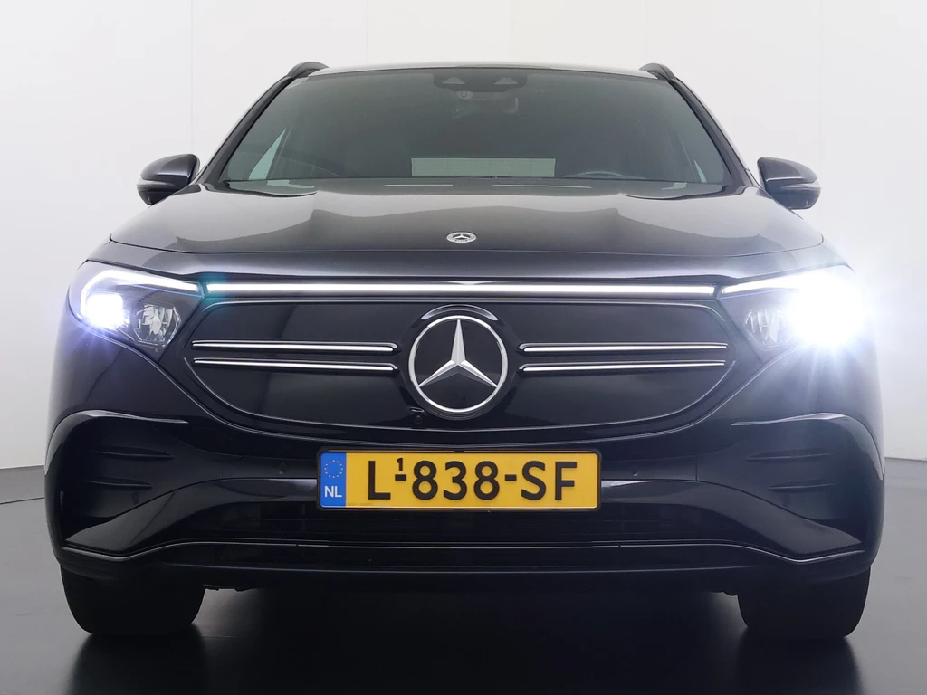 Mercedes-Benz EQA – foto 8