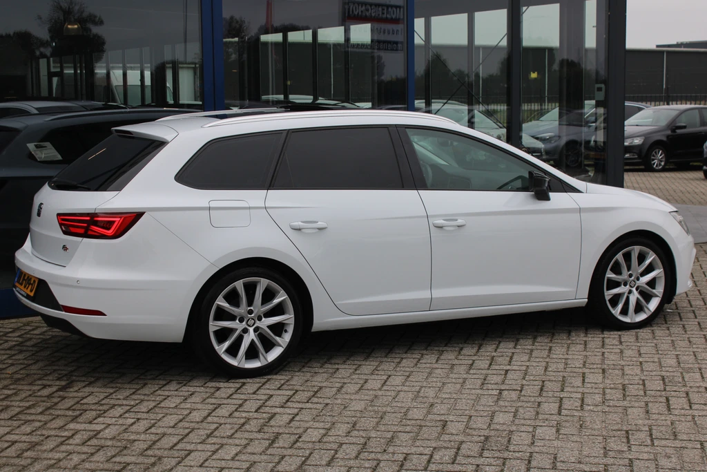 SEAT Leon – foto 5