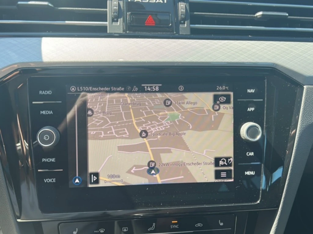 Volkswagen Passat – foto 21