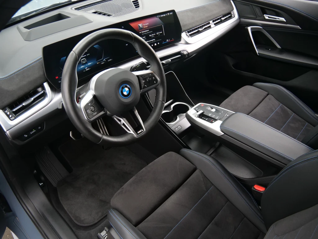 BMW iX2 – foto 15