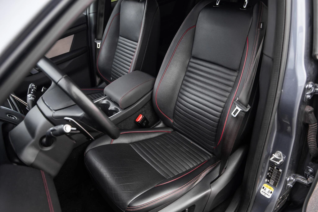 Land Rover Discovery Sport – foto 24