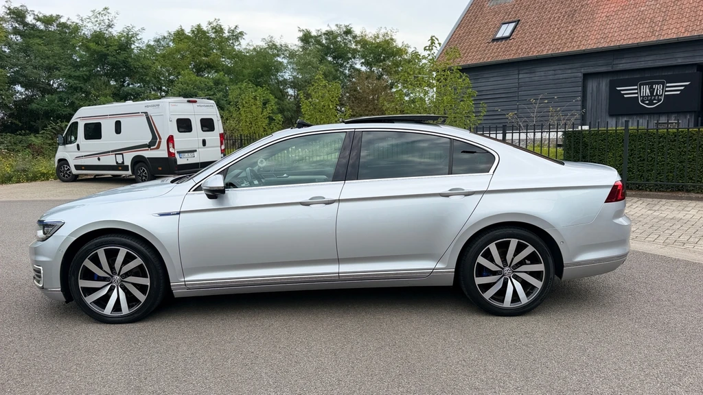 Volkswagen Passat – foto 3