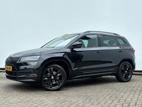 Škoda Karoq 1.5 TSI ACT Sportline Business Trekhaak Adap.Cruise Camera Stoelverw Orig.NL Voll.Onderhouden!