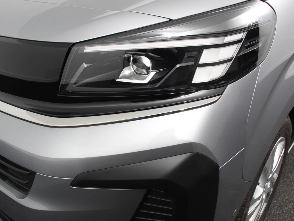 Opel Vivaro – foto 35