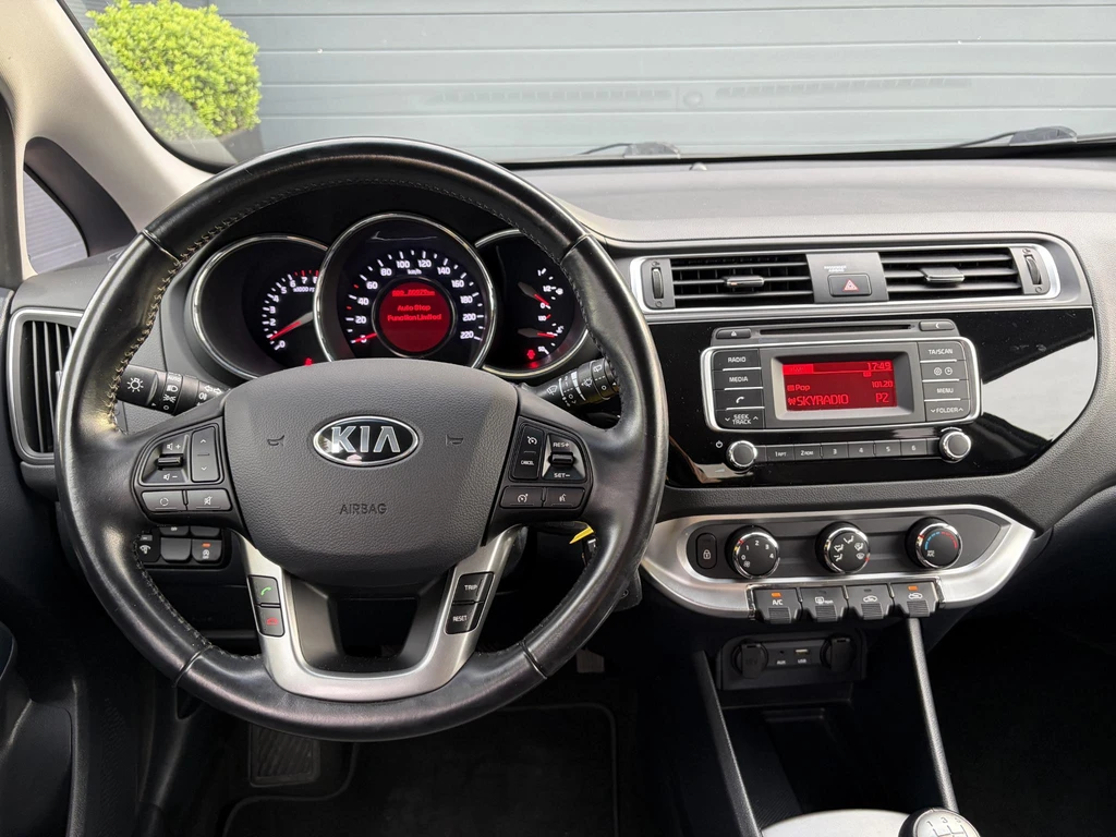 Kia Rio – foto 5