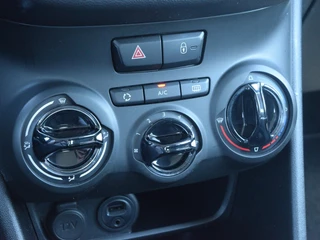 Peugeot 208 – thumbnail 13