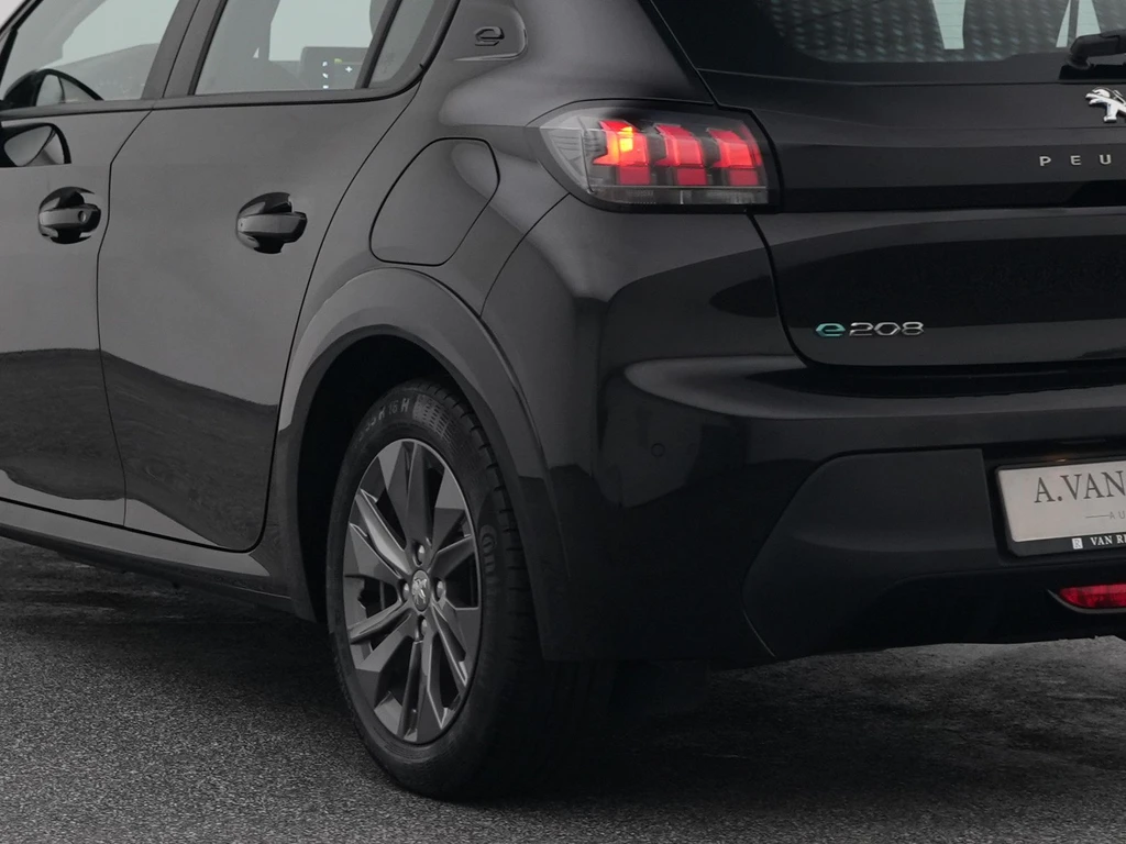Peugeot e-208 – foto 5