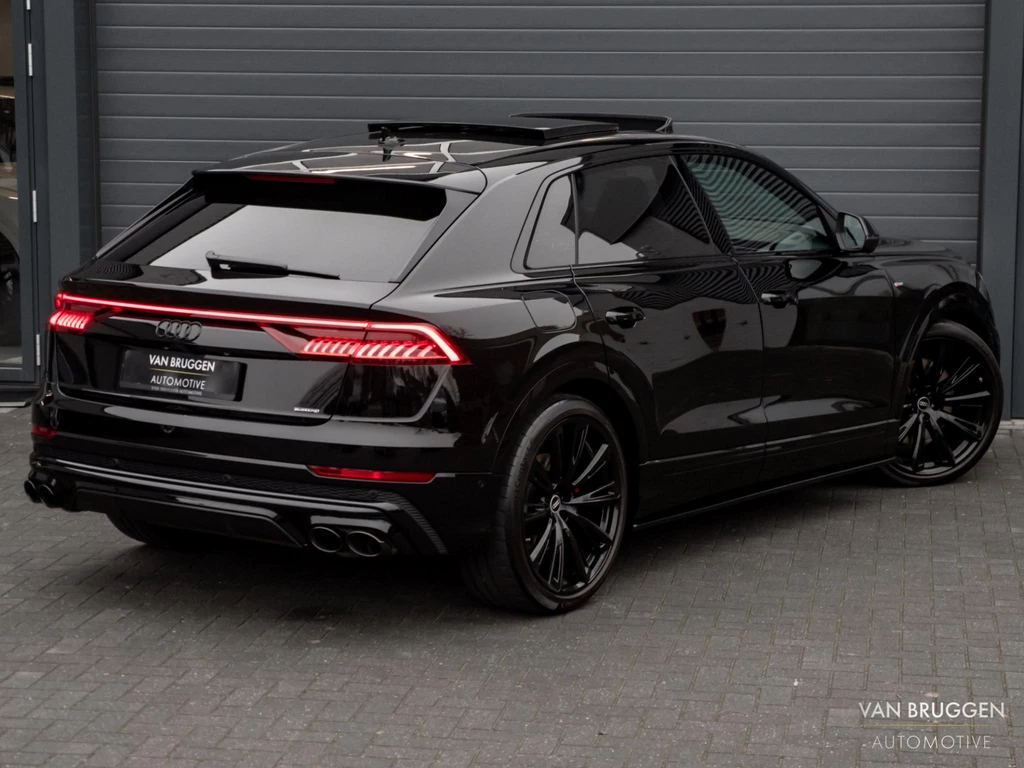 Audi Q8 – foto 9