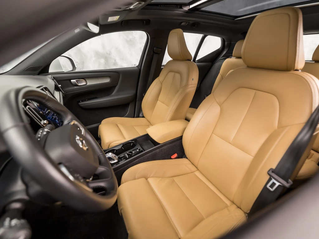 Volvo XC40 – foto 16