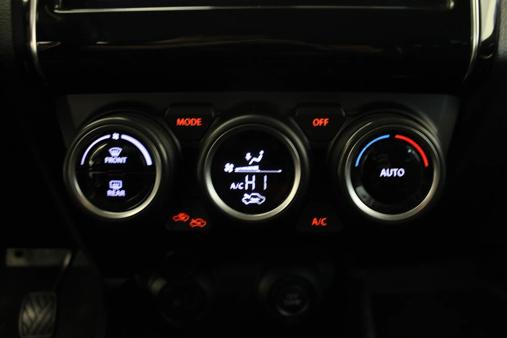 Suzuki Swift – foto 17