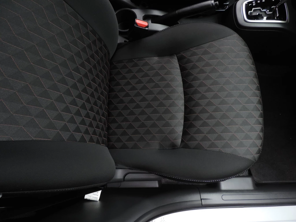 Mitsubishi Space Star – foto 15