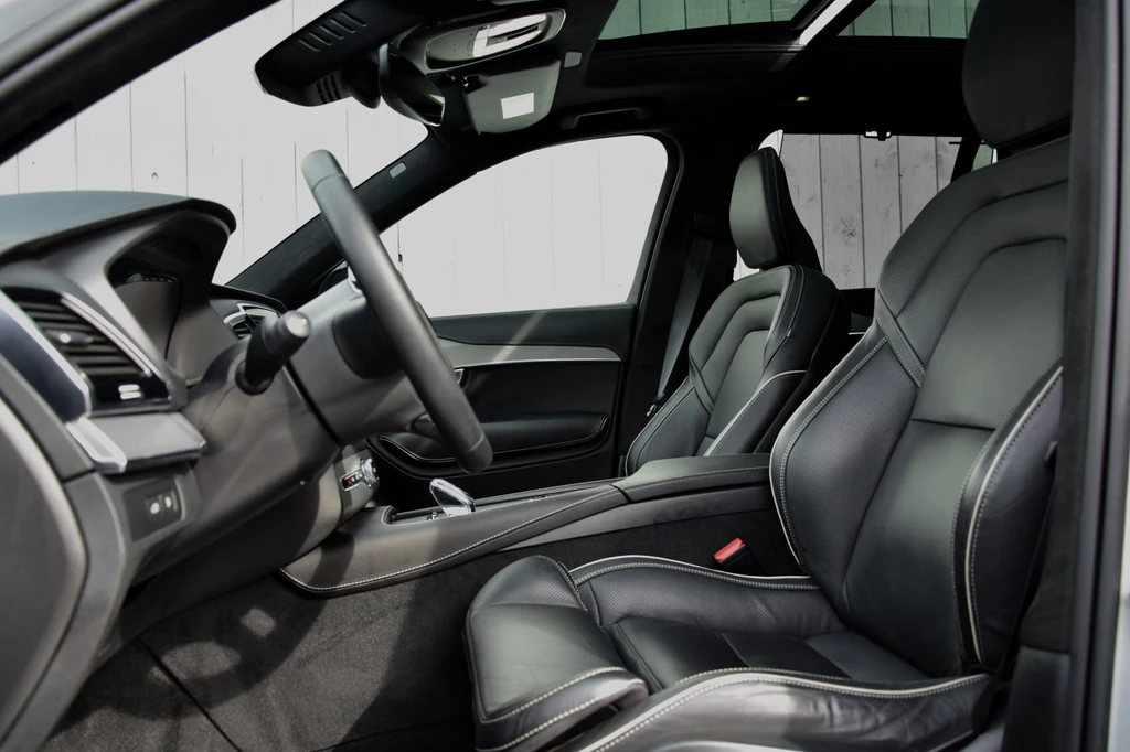 Volvo XC90 – foto 10
