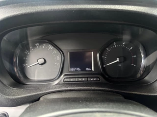 Opel Vivaro – thumbnail 26