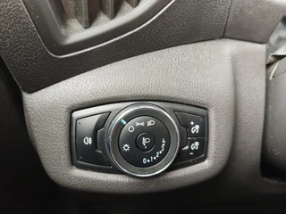 Ford Transit Connect – thumbnail 18