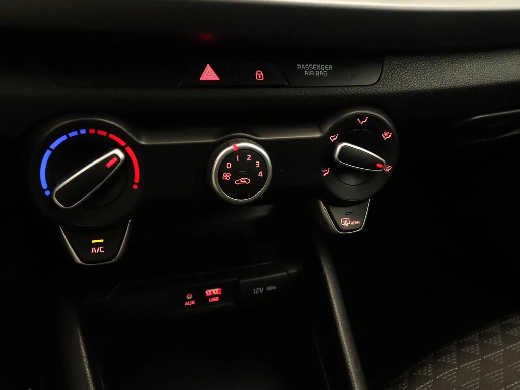 Kia Rio – foto 32