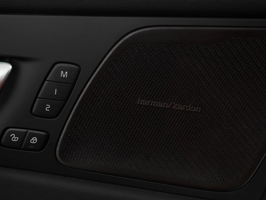Volvo XC60 – foto 12
