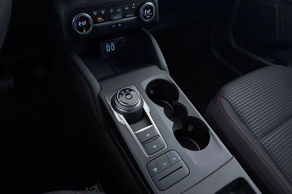 Ford Kuga – foto 34