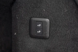 Land Rover Range Rover Sport – thumbnail 43
