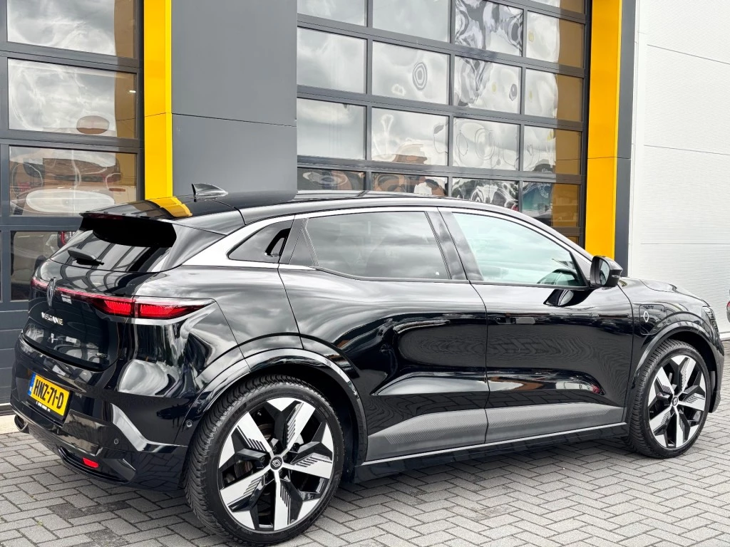 Renault Megane E-Tech – foto 7