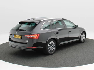 Škoda Superb – thumbnail 4