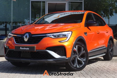 Renault Arkana 1.6 RS-Line E-TECH Hybrid 145pk | ACC | Climate | Camera | Stoelverwarming | Dodehoek