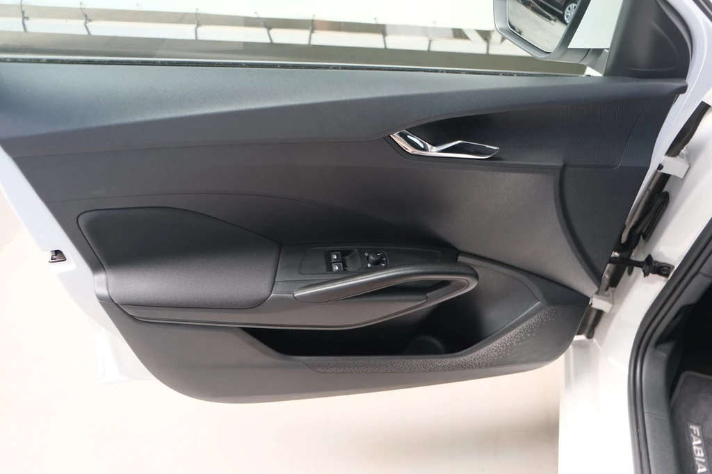 Škoda Fabia – foto 11