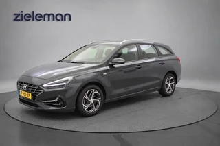 Hyundai i30 – thumbnail 1